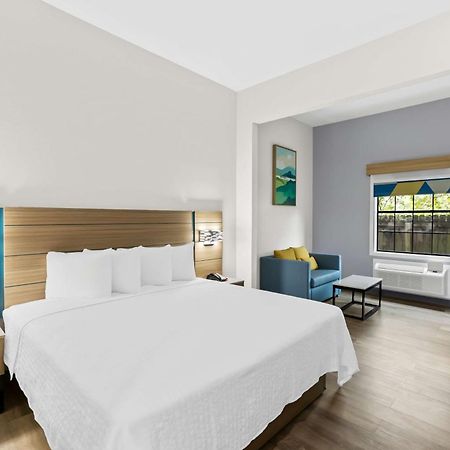 Sonesta Essential Beaumont Hotel Exterior foto